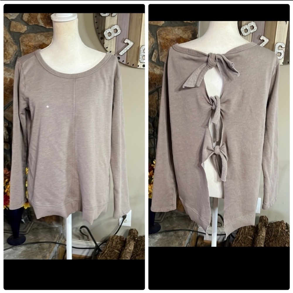 Dylan by True Grit Tie in the Back Sweatshirt - Flawed
